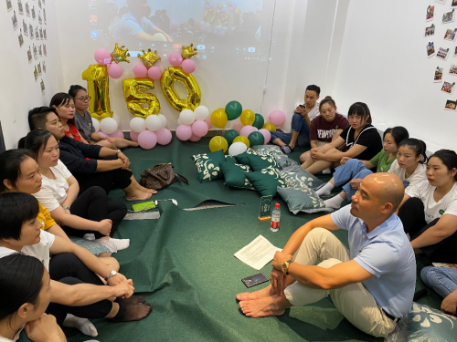 泸溪河全国门店突破100家，百万月饼大派送